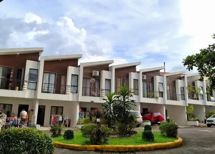 The Regular Bed & Breakfast Manila